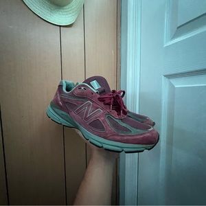 New balance 990v4 made in USA burgundy